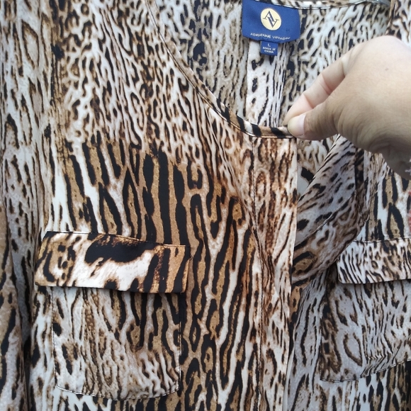 Adrienne Vittadini Leopard Print Blouse Sz L - Picture 6 of 8